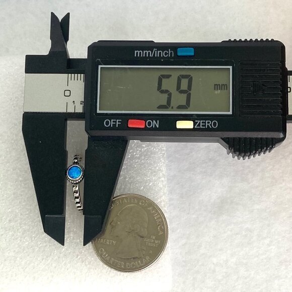 Sterling Silver 925 Dainty Round Blue Lab Created Opal Chain Band Ring Sz 5 - Picture 13 of 16